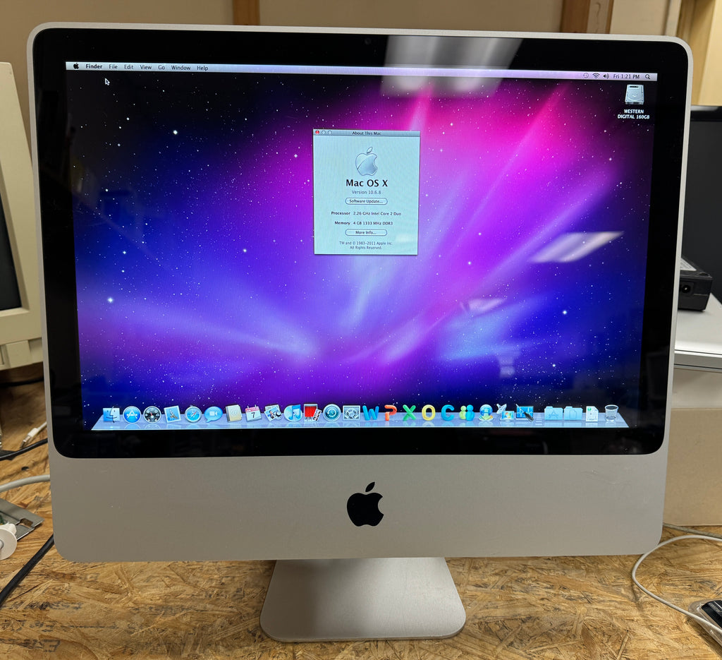 Apple iMac 20-inch Educational May 2011 2.26GHz Intel Core 2 Duo  (MC015LL/B),