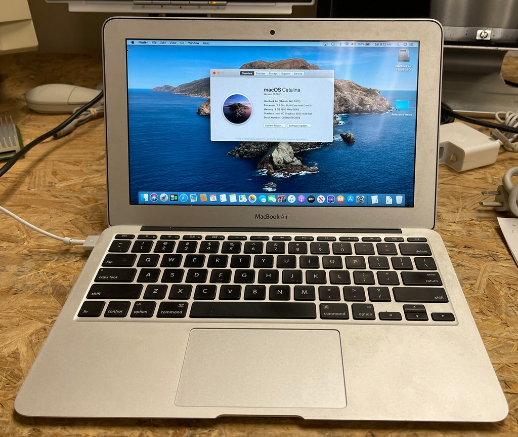 Apple MacBook Air 11-inch Mid 2012 1.7GHz Intel Core i5 