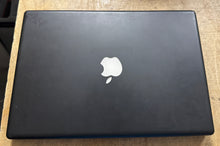 Apple MacBook 13-inch BLACK Early 2006 2GHz Intel Core Duo (MA472LL/A)