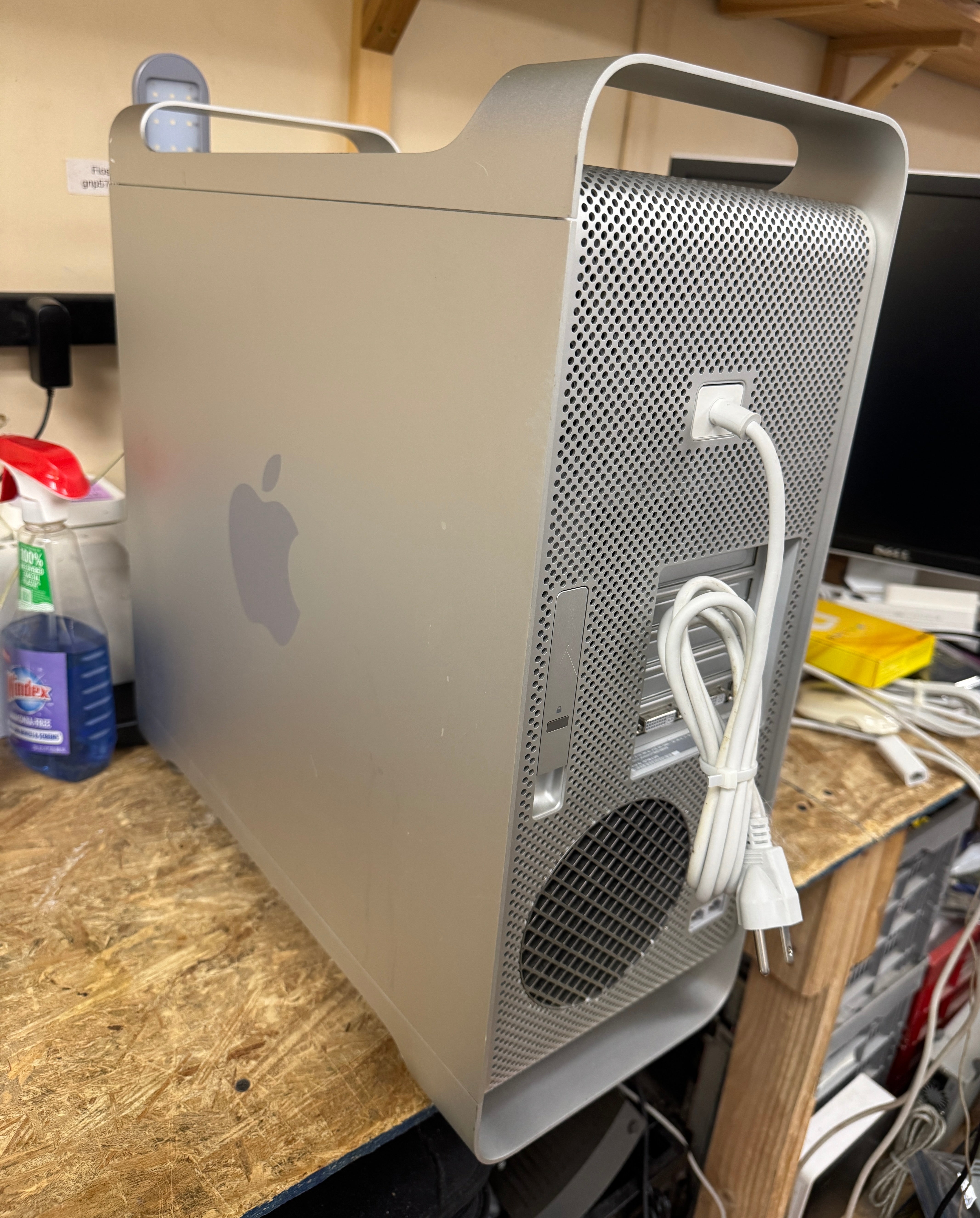 Apple Mac Pro (2,1) 2 x 3GHz Quad-Core Intel Xeon (BTO/CTO