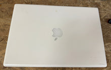 Apple MacBook 13-inch Mid-2009 2.13GHz Intel Core 2 Duo (MC240LL/A)