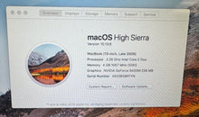 Apple MacBook 13-inch Late 2009 2.26GHz Intel Core 2 Duo (MC207LL/A)