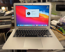 Apple MacBook Air 13-inch July 2013 1.7GHz Dual-Core Intel Core i7 (BTO/CTO)