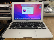 Apple MacBook Air 11-inch Mid 2011 1.6GHz Intel Core i5 (MC968LL/A)