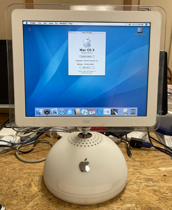 Apple iMac G4 15-inch Flat Panel January 2003 800MHz (M9105LL/A)