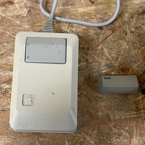 Apple Macintosh Plus (M0001A) with Direct Drive 20 by Jasmine