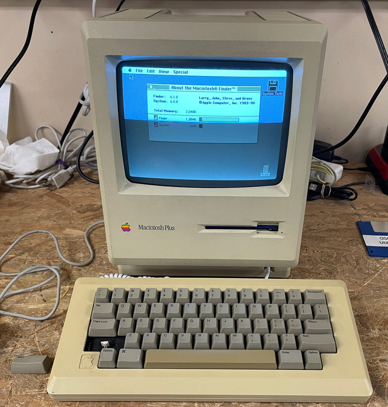 Apple Macintosh Plus (M0001A) with Direct Drive 20 by