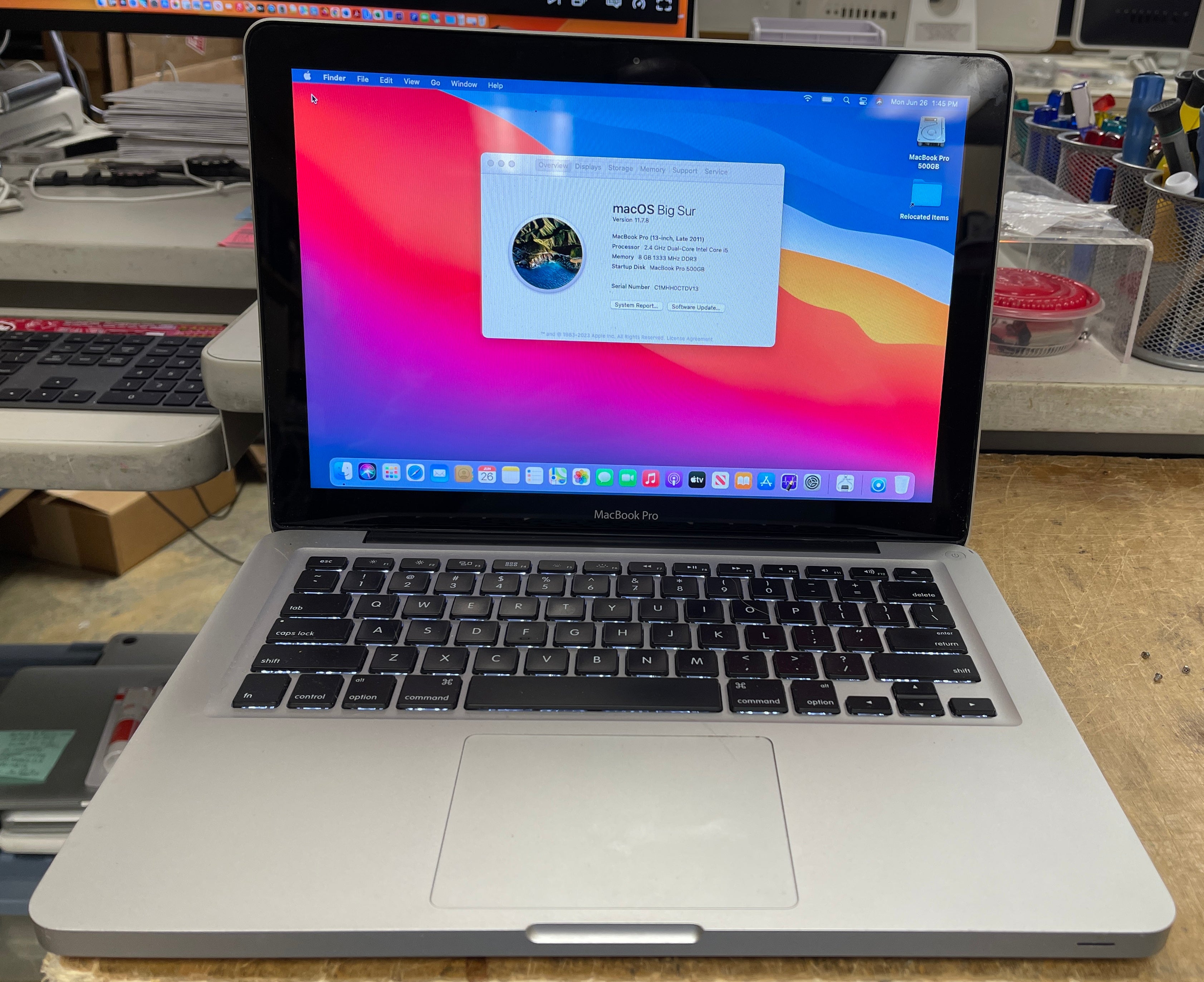 Apple MacBook Pro 13-inch Late 2011 2.4GHz Intel Core i5 Apple MacBook Pro 13-inch Late 2011 2.4GHz Intel Core i5