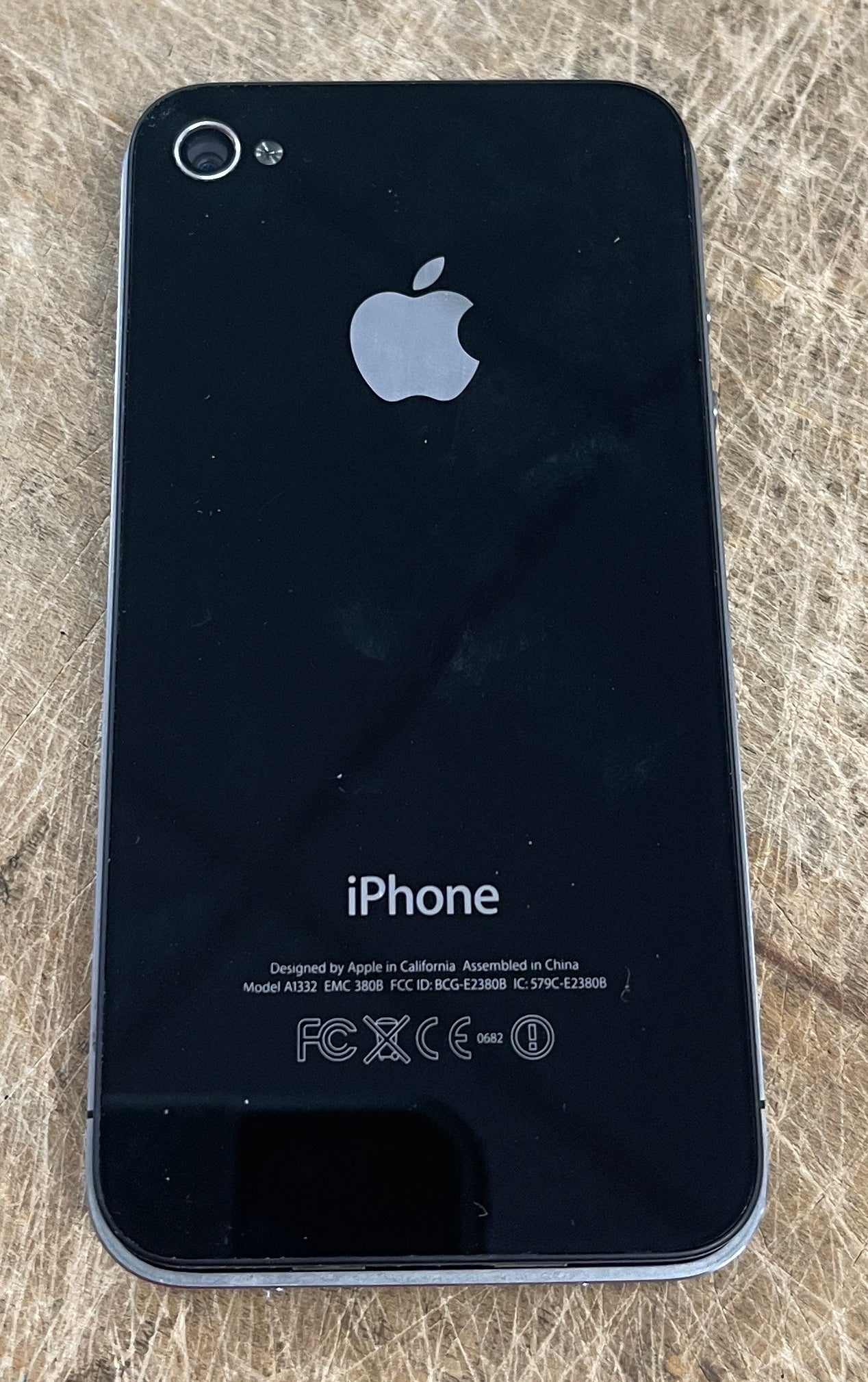 Apple iPhone 4 (GSM) 16GB Black (MC318LL/A) – UNICOM, Inc.