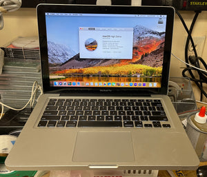 Apple MacBook Pro 13-inch Early 2011 2.3GHz Intel Core i5 (MC700LL/A)