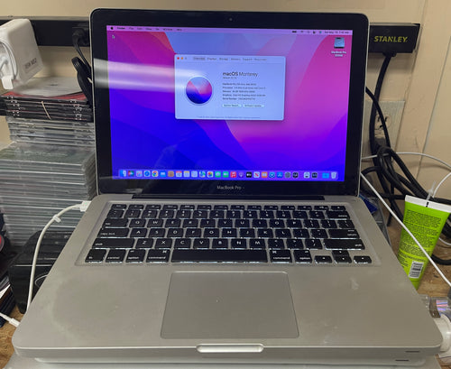 Apple MacBook Pro 13-inch Mid 2012 2.5GHz Dual-Core Intel Core i5 (MD101LL/A)