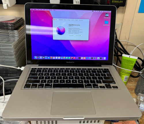 Apple MacBook Pro 13-inch Mid 2012 2.5GHz Dual-Core Intel Core i5 (MD101LL/A)