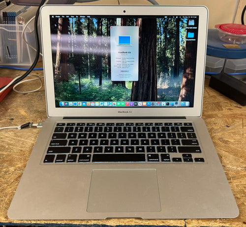 Apple MacBook Air 13-inch September 2019 1.8GHz Dual-Core Intel Core i5 (MQD32LL/A)