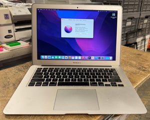 Apple MacBook Air 13-inch September 2015 1.6GHz Dual-Core Intel Core i5 (MJVE2LL/A)