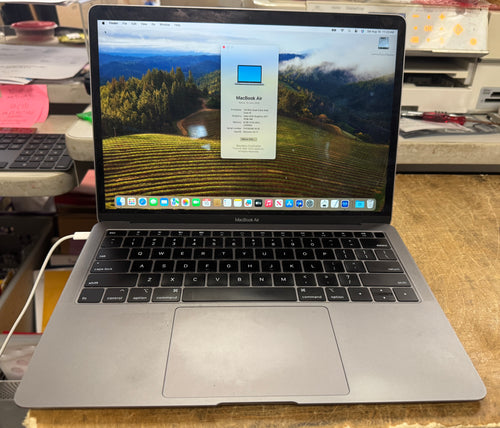 Apple MacBook Air Retina, 13-inch September 2018 1.6GHz Dual Core intel Core i5 Space Gray (MRE82LL/A)