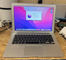 Apple MacBook Air 13-inch April 2012 1.8GHz Dual-Core Intel Core i7 (Md226LL/A)