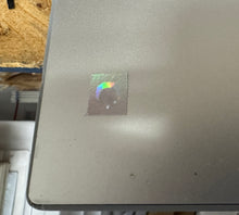 Apple MacBook Pro 15-inch February 2007 2.16GHz Intel Core 2 Duo (MA609LL)