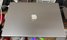 Apple MacBook Pro 15-inch Mid/Late 2007 2.2GHz Intel Core 2 Duo (MA895LL)