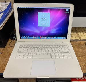 Apple MacBook 13-inch Late 2009 2.26GHz Intel Core 2 Duo (MC207LL/A)