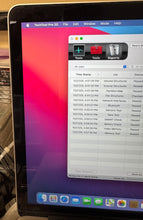 Apple MacBook Pro Retina 15-inch May 2014 &nbsp;2.0GHz Quad-Core Intel Core i7 (ME293LL/A)