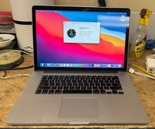 Apple MacBook Pro Retina 15-inch January 2015 2.2GHz Dual-Core Intel Core i5 (MGXA2LL/A)