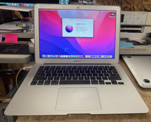 Apple MacBook Air 13-inch July 2012 1.8GHz Dual-Core Intel Core i5 (MD231LL/A),