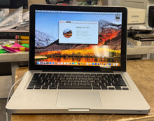 Apple MacBook Pro 13-inch Early 2011 2.3GHz Intel Core i5 (MC700LL/A)