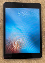 Apple iPad mini Wi-Fi Cellular 16GB Space Gray Verizon 1st Generation (MF450LL/A) in Original Box