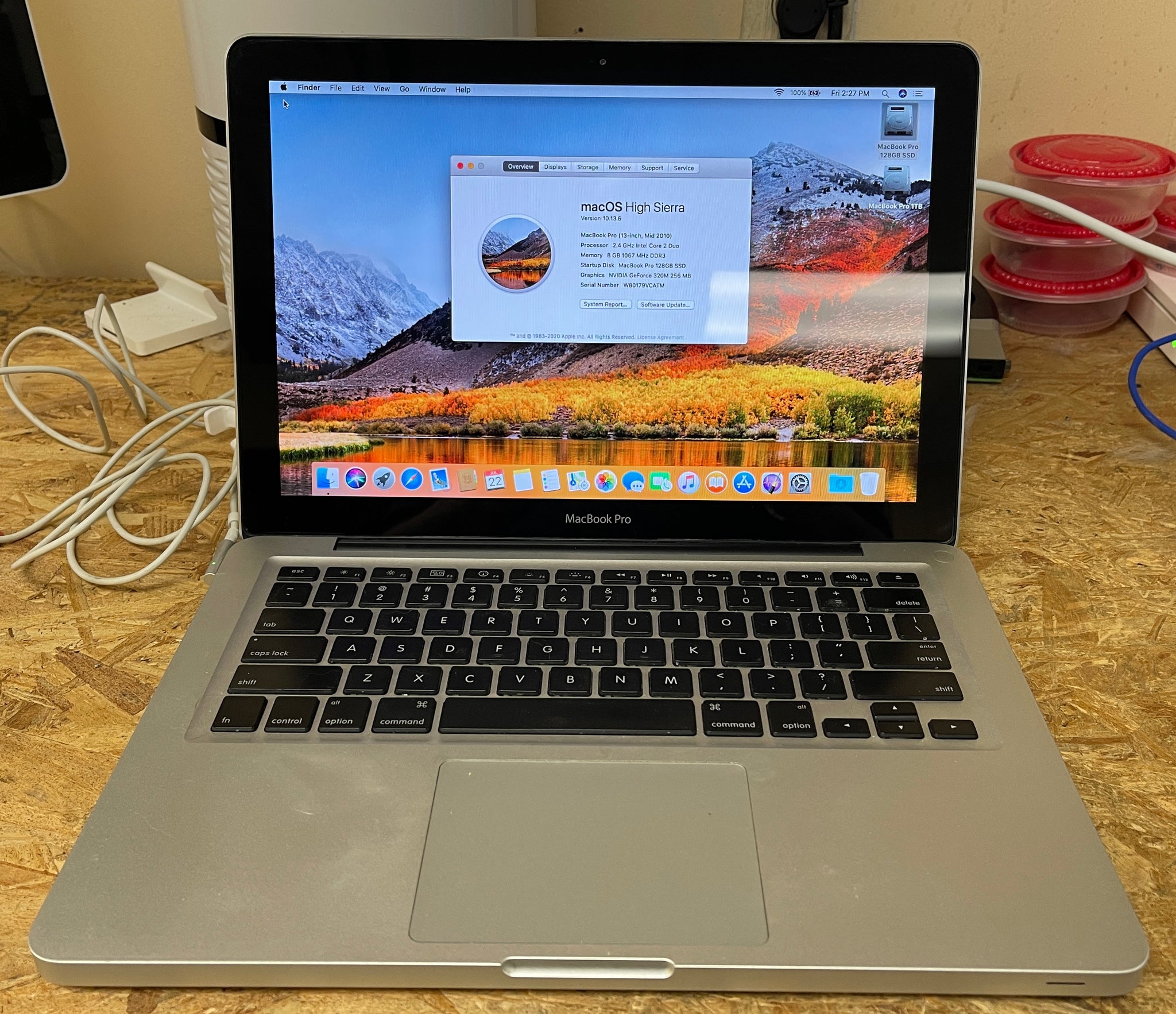 Apple MacBook Pro 13-inch Mid 2010 2.4GHz Intel Core 2 Duo