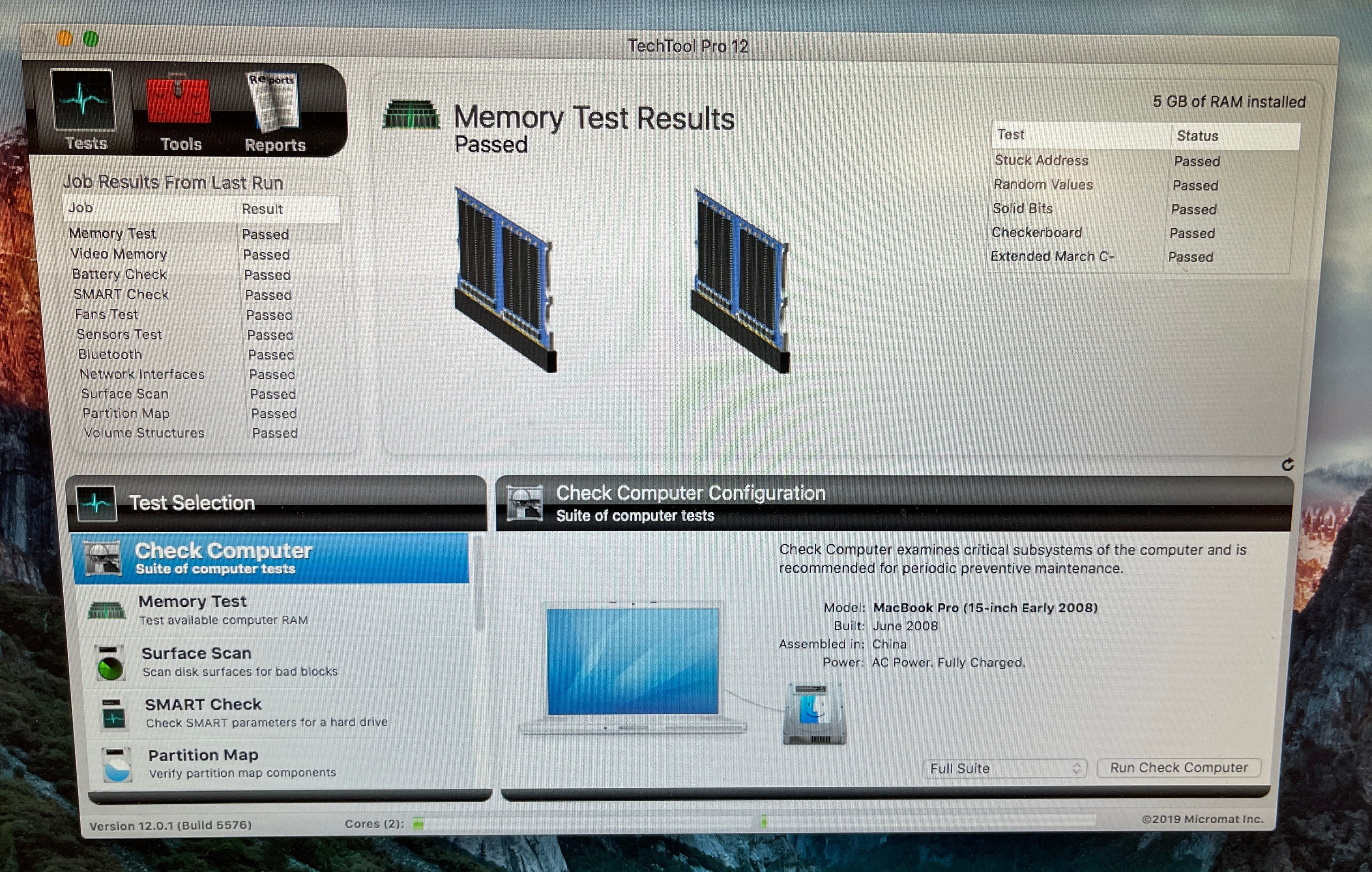Apple MacBook Pro 15-inch Early 2008 2.4GHz Intel Core 2 Duo