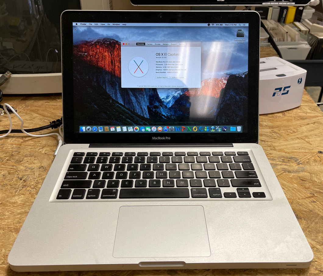 Apple MacBook Pro 13-inch Mid 2009 2.26GHz Intel Core 2 Duo (MB990LL/A)