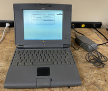 Apple PowerBook 520 featuring a 25MHz Motorola 68LC040 Processor (M2597LL/A)