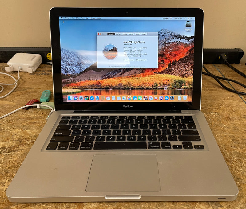 2008 lateのMacBook（MB466J/A）とソフト