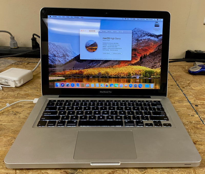 Apple MacBook Pro 13-inch October 2010 2.4GHz Intel Core 2 Duo